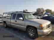 2002 GMC Sierra 1500 SLE с VIN 1GTEC19T32E124432, выставлен на аукционе Copart как лот 83583374 с пробегом Не указан миль и Списание • Salvage title. История ставок и продаж доступна на DreamBid. Изображение 4.
