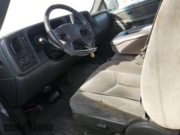 2007 GMC Sierra 1500 SLT с VIN 2GTEK19Z371137665, выставлен на аукционе Copart как лот 75189474 с пробегом 271 832 миль миль и Списание • Salvage title. История ставок и продаж доступна на DreamBid. Изображение 7.