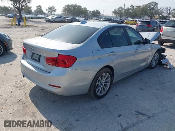 2016 BMW 3 Series 320i xDrive with VIN WBA8A3C59GK689623, listed as a IAAI auction lot 41472082 with 43,569 mi miles and . Bid and sale history available at DreamBid. Image 4.