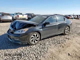 2016 Honda Accord EX-L with VIN 1HGCR3F03GA008711, listed as a Copart auction lot 81982795 with 147,769 mi miles and Salvage title. Bid and sale history available at DreamBid. Image 1.