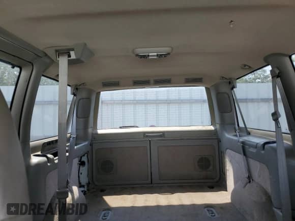 2000 Chevrolet Astro с VIN 1GNDM19W7YB211688, выставлен на аукционе Copart как лот 71681875 с пробегом 153 902 миль миль и Списание • Salvage title. История ставок и продаж доступна на DreamBid. Изображение 10.