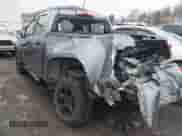 2021 Chevrolet Colorado 4WD Work Truck z VIN 1GCGTBEN9M1296691, wystawiony jako IAAI lot #41460241 z przebiegiem 55 952 mil mil oraz . Historia ofert i sprzedaży dostępna na DreamBid. Obrazek 3.