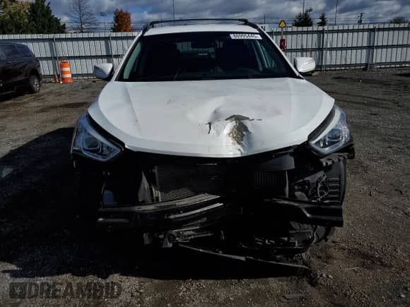 2015 Hyundai Santa Fe с VIN 5XYZUDLA4FG261139, выставлен на аукционе Copart как лот 86995445 с пробегом 90 078 миль миль и Списание • Salvage title. История ставок и продаж доступна на DreamBid. Изображение 5.