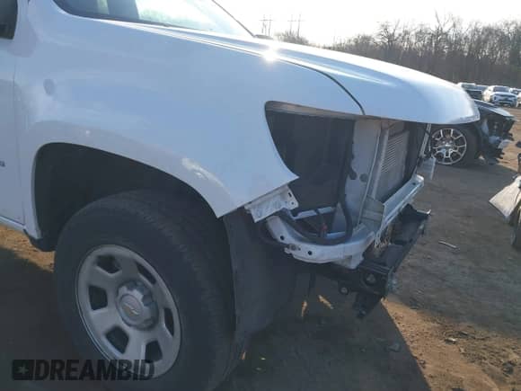 2022 Chevrolet Colorado 2WD Work Truck with VIN 1GCHSBEN2N1132045, listed as a IAAI auction lot 41429671 with 37,475 mi miles and . Bid and sale history available at DreamBid. Image 18.