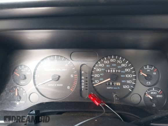 1996 Dodge 1500 with VIN 1B7HF16Y8TS612427, listed as a IAAI auction lot 41721151 with 194,870 mi miles and . Bid and sale history available at DreamBid. Image 7.