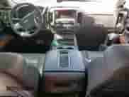 2018 Chevrolet Silverado 2500HD High Country с VIN 1GC1KXEY9JF101557, выставлен на аукционе Copart как лот 65374345 с пробегом Не указан миль и Списание • Salvage title. История ставок и продаж доступна на DreamBid. Изображение 8.