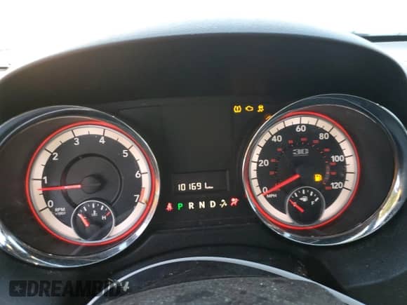 2014 Dodge Grand Caravan SXT 30th Anniversary with VIN 2C4RDGCG2ER462554, listed as a Copart auction lot 86085115 with 101,691 mi miles and Salvage title. Bid and sale history available at DreamBid. Image 9.