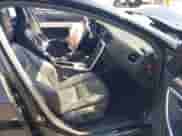2012 Volvo S60 T5 с VIN YV1622FSXC2093928, выставлен на аукционе IAAI как лот 42684244 с пробегом 121 791 миль миль и . История ставок и продаж доступна на DreamBid. Изображение 5.