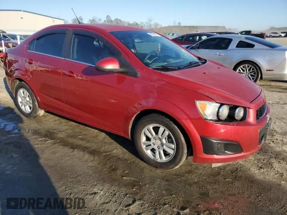 2013 Chevrolet Sonic LT with VIN 1G1JC5SH1D4233369, listed as a Copart auction lot 43936425 with 79,953 mi miles and Salvage title. Bid and sale history available at DreamBid. Image 4.