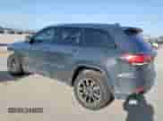 2017 Jeep Grand Cherokee Laredo z VIN 1C4RJFAG5HC889813, wystawiony jako Copart lot #63331865 z przebiegiem 122 344 mil mil oraz Szkoda całkowita • Salvage title. Historia ofert i sprzedaży dostępna na DreamBid. Obrazek 2.