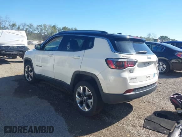 2019 Jeep Compass Limited with VIN 3C4NJDCB5KT827375, listed as a IAAI auction lot 43354393 with 122,355 mi miles and . Bid and sale history available at DreamBid. Image 3.