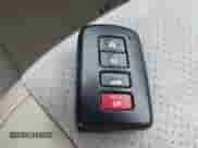 2013 Toyota Camry LE z VIN 4T1BD1FKXDU066965, wystawiony jako IAAI lot #43027264 z przebiegiem 98 455 mil mil oraz . Historia ofert i sprzedaży dostępna na DreamBid. Obrazek 11.