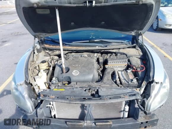 2013 Nissan Maxima SV z VIN 1N4AA5AP9DC819190, wystawiony jako IAAI lot #41749681 z przebiegiem 186 784 mil mil oraz . Historia ofert i sprzedaży dostępna na DreamBid. Obrazek 10.