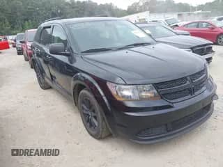 2020 Dodge Journey SE Value z VIN 3C4PDCAB4LT180823, wystawiony jako IAAI lot #42833892 z przebiegiem 102 456 mil mil oraz . Historia ofert i sprzedaży dostępna na DreamBid. Obrazek 1.