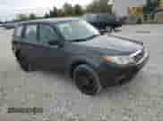 2010 Subaru Forester X z VIN JF2SH6AC0AH754114, wystawiony jako Copart lot #87056435 z przebiegiem 151 438 mil mil oraz Czysty tytuł • Clean title. Historia ofert i sprzedaży dostępna na DreamBid. Obrazek 4.
