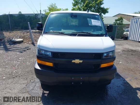 2024 Chevrolet Express Cargo with VIN 1GCWGAFP6R1216135, listed as a IAAI auction lot 42504089 with 4,362 mi miles and . Bid and sale history available at DreamBid. Image 13.