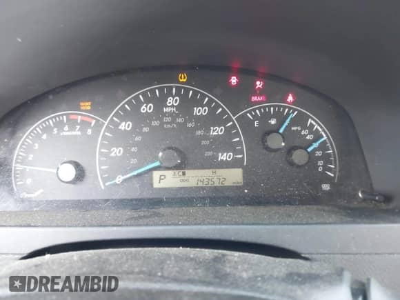 2012 Toyota Camry L z VIN 4T1BF1FKXCU545704, wystawiony jako IAAI lot #42434260 z przebiegiem 143 572 mil mil oraz . Historia ofert i sprzedaży dostępna na DreamBid. Obrazek 7.