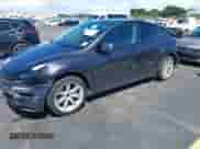 2024 Tesla Model Y с VIN 7SAYGDEDXRF050391, выставлен на аукционе IAAI как лот 43327993 с пробегом 60 206 миль миль и . История ставок и продаж доступна на DreamBid. Изображение 17.
