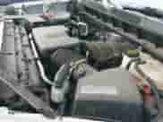 2019 Chevrolet Silverado 1500 Work Truck z VIN 3GCNYAEH9KG199986, wystawiony jako IAAI lot #42322710 z przebiegiem 35 160 mil mil oraz . Historia ofert i sprzedaży dostępna na DreamBid. Obrazek 19.