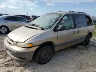 2000 Dodge Caravan SE с VIN 2B4GP4536YR722494, выставлен на аукционе Copart как лот 76515904 с пробегом Не указан миль и Списание • Salvage title. История ставок и продаж доступна на DreamBid. Изображение 1.
