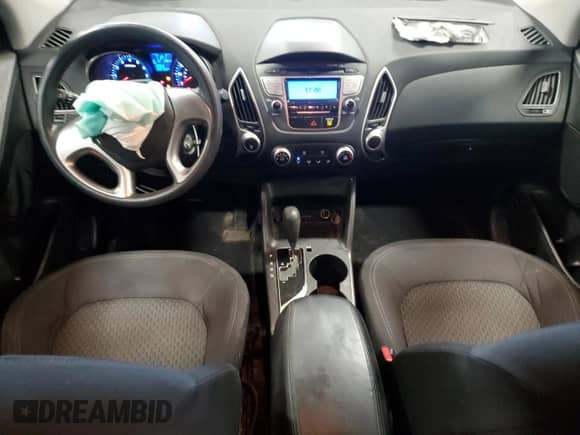 2010 Hyundai Tucson GLS с VIN KM8JT3AC6AU112846, выставлен на аукционе Copart как лот 72074865 с пробегом 129 193 миль миль и Списание • Salvage title. История ставок и продаж доступна на DreamBid. Изображение 8.