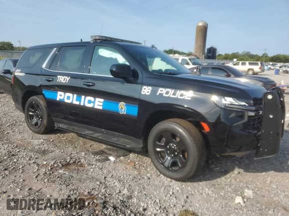 2021 Chevrolet Tahoe Commercial with VIN 1GNSCLED3MR451056, listed as a Copart auction lot 70320145 with 57,847 mi miles and Salvage title. Bid and sale history available at DreamBid. Image 4.