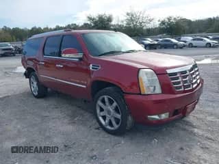 2008 Cadillac Escalade ESV с VIN 1GYFK66818R277665, выставлен на аукционе IAAI как лот 41689180 с пробегом 275 841 миль миль и . История ставок и продаж доступна на DreamBid. Изображение 1.