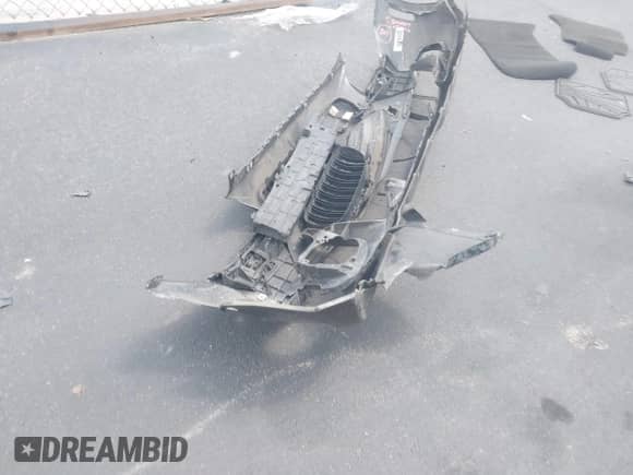 2014 BMW 5 Series 528i with VIN WBA5A5C51ED507090, listed as a IAAI auction lot 42584023 with 179,763 mi miles and . Bid and sale history available at DreamBid. Image 12.