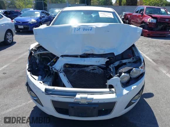 2013 Chevrolet Sonic с VIN 1G1JE6SG8D4170343, выставлен на аукционе IAAI как лот 42863124 с пробегом 213 204 миль миль и . История ставок и продаж доступна на DreamBid. Изображение 6.