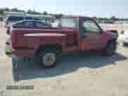1989 GMC Sierra 1500 z VIN 1GTDC14K8KZ535344, wystawiony jako Copart lot #59652785 z przebiegiem 264 271 mil mil oraz Szkoda całkowita • Salvage title. Historia ofert i sprzedaży dostępna na DreamBid. Obrazek 3.