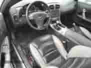 2006 Chevrolet Corvette Z06 с VIN 1G1YY26E565126935, выставлен на аукционе Copart как лот 87674205 с пробегом 71 842 миль миль и Списание • Salvage title. История ставок и продаж доступна на DreamBid. Изображение 8.