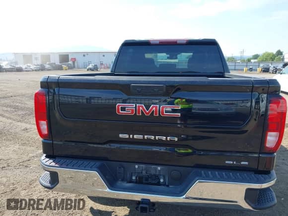 2024 GMC Sierra 1500 SLE with VIN 1GTPUBEK0RZ374142, listed as a IAAI auction lot 42574154 with 29,618 mi miles and . Bid and sale history available at DreamBid. Image 16.