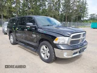 2014 Ram 1500 Big Horn z VIN 1C6RR7LM6ES286105, wystawiony jako IAAI lot #42338726 z przebiegiem 123 018 mil mil oraz . Historia ofert i sprzedaży dostępna na DreamBid. Obrazek 1.