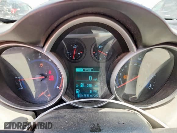 2013 Chevrolet Cruze LS с VIN 1G1PB5SH0D7217241, выставлен на аукционе Copart как лот 62565685 с пробегом 147 896 миль миль и Списание • Salvage title. История ставок и продаж доступна на DreamBid. Изображение 9.