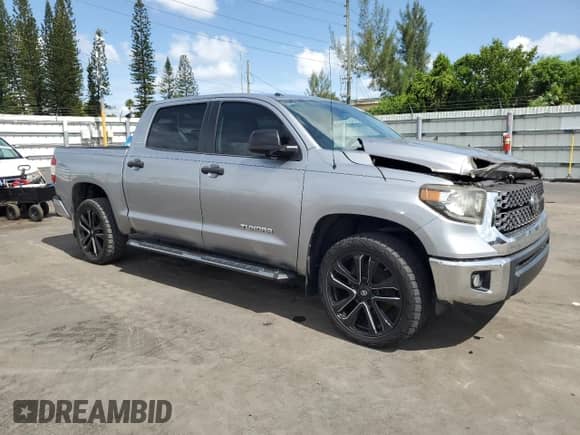 2019 Toyota Tundra SR5 с VIN 5TFEM5F11KX142018, выставлен на аукционе Copart как лот 67743725 с пробегом Не указан миль и На запчасти • Non repairable. История ставок и продаж доступна на DreamBid. Изображение 4.