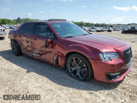 2023 Chrysler 300 S с VIN 2C3CCABTXPH609172, выставлен на аукционе Copart как лот 54779125 с пробегом 11 359 миль миль и Списание • Salvage title. История ставок и продаж доступна на DreamBid. Изображение 4.