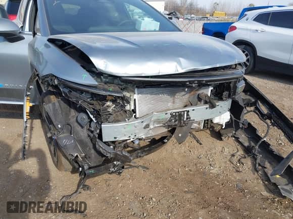 2024 Chevrolet Equinox EV LT with VIN 3GN7DLRR4RS292920, listed as a IAAI auction lot 40703285 with 502 mi miles and . Bid and sale history available at DreamBid. Image 6.