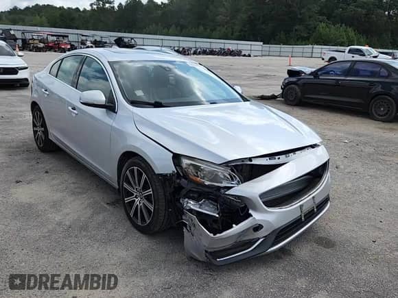2014 Volvo S60 T5 z VIN YV1612FH9E2281186, wystawiony jako Copart lot #64036615 z przebiegiem 131 992 mil mil oraz Szkoda całkowita • Salvage title. Historia ofert i sprzedaży dostępna na DreamBid. Obrazek 14.
