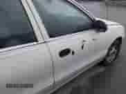 1999 Hyundai Accent GL z VIN KMHVF24N1XU583604, wystawiony jako IAAI lot #41613240 z przebiegiem 163 938 mil mil oraz . Historia ofert i sprzedaży dostępna na DreamBid. Obrazek 12.