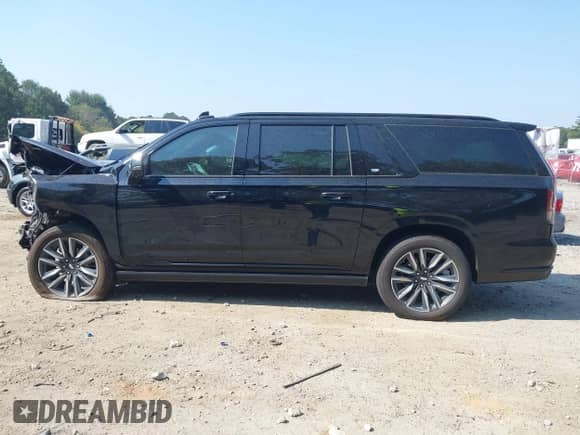 2023 Cadillac Escalade ESV with VIN 1GYS3PKL0PR111096, listed as a IAAI auction lot 43256136 with 47,743 mi miles and . Bid and sale history available at DreamBid. Image 15.