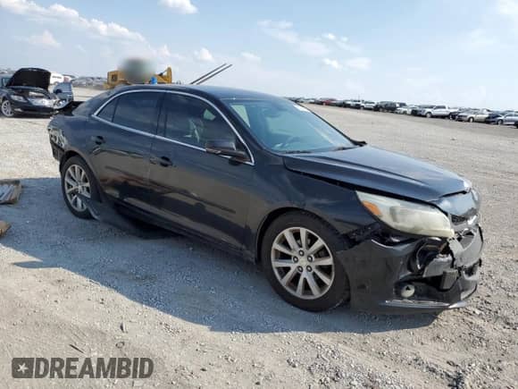 2015 Chevrolet Malibu LT z VIN 1G11D5SL2FF213723, wystawiony jako Copart lot #80904625 z przebiegiem 239 378 mil mil oraz Szkoda całkowita • Salvage title. Historia ofert i sprzedaży dostępna na DreamBid. Obrazek 4.