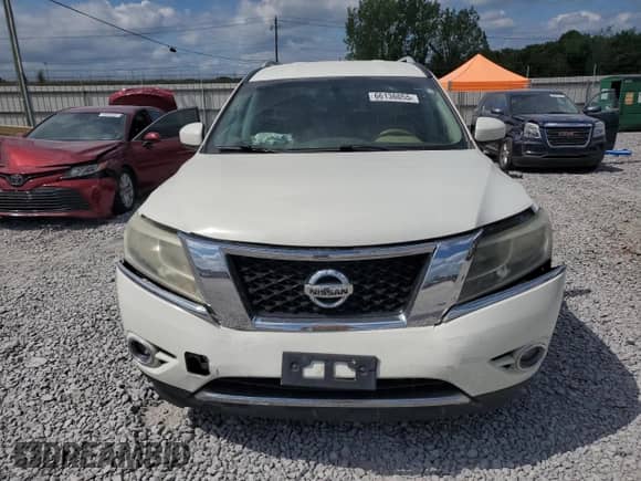 2013 Nissan Pathfinder Platinum with VIN 5N1AR2MN5DC613789, listed as a Copart auction lot 66136055 with 136,058 mi miles and Salvage title. Bid and sale history available at DreamBid. Image 5.