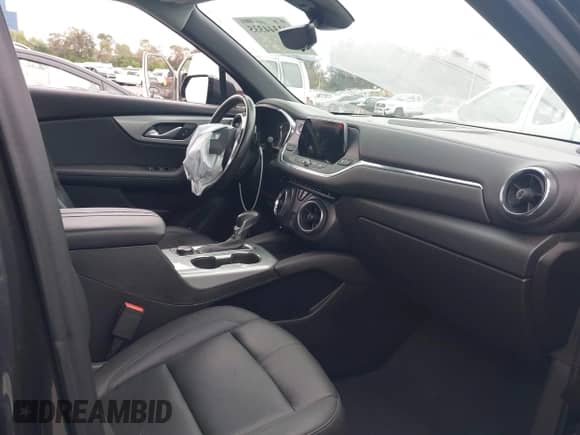 2022 Chevrolet Blazer LT с VIN 3GNKBDRS6NS196905, выставлен на аукционе IAAI как лот 42344335 с пробегом 24 760 миль миль и . История ставок и продаж доступна на DreamBid. Изображение 5.