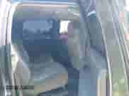2005 Chevrolet Silverado 1500 LS z VIN 2GCEK13T051336111, wystawiony jako IAAI lot #42639214 z przebiegiem 224 915 mil mil oraz . Historia ofert i sprzedaży dostępna na DreamBid. Obrazek 8.