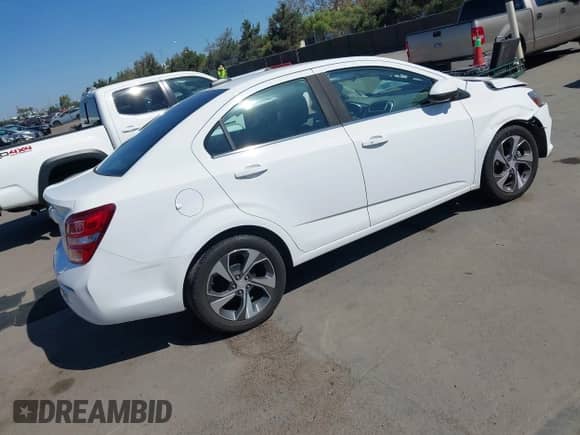 2019 Chevrolet Sonic Premier с VIN 1G1JF5SB0K4127849, выставлен на аукционе IAAI как лот 43355531 с пробегом 113 321 миль миль и . История ставок и продаж доступна на DreamBid. Изображение 4.