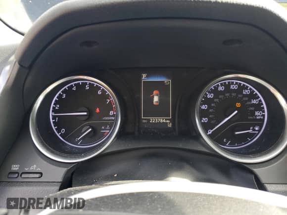 2018 Toyota Camry SE с VIN 4T1B11HK8JU095480, выставлен на аукционе Copart как лот 87464555 с пробегом 223 784 миль миль и Чистый • Clean title. История ставок и продаж доступна на DreamBid. Изображение 9.