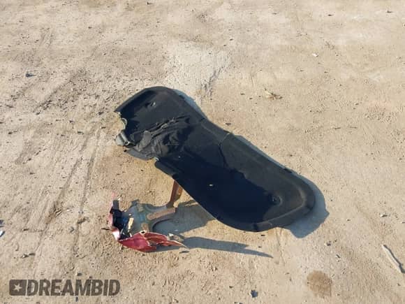 2016 Chevrolet Malibu LS z VIN 1G1ZB5STXGF186216, wystawiony jako IAAI lot #42984426 z przebiegiem 134 452 mil mil oraz . Historia ofert i sprzedaży dostępna na DreamBid. Obrazek 12.