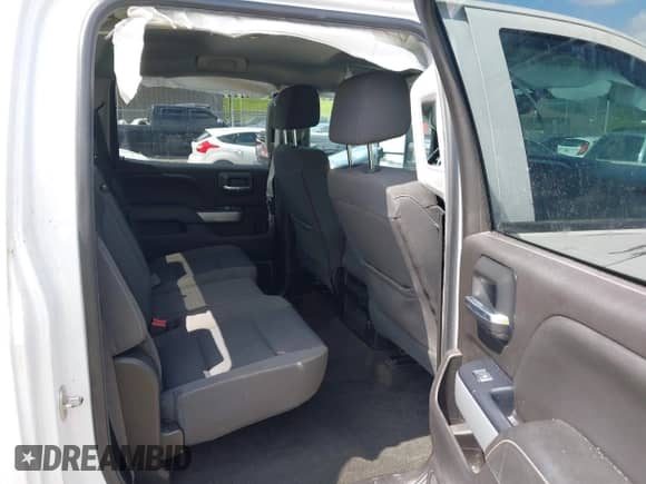 2018 Chevrolet Silverado 2500HD LT z VIN 1GC1KVEG9JF188050, wystawiony jako IAAI lot #42696983 z przebiegiem 103 599 mil mil oraz . Historia ofert i sprzedaży dostępna na DreamBid. Obrazek 8.