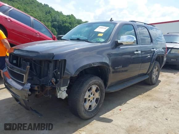 2010 Chevrolet Tahoe LT с VIN 1GNUKBE06AR220778, выставлен на аукционе IAAI как лот 42601456 с пробегом 174 387 миль миль и . История ставок и продаж доступна на DreamBid. Изображение 17.