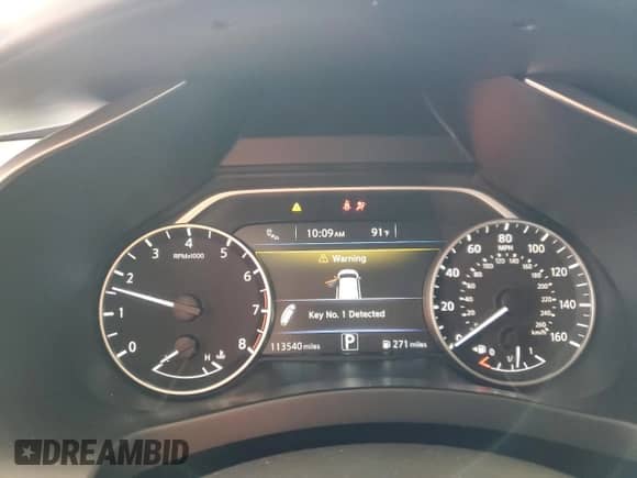 2018 Nissan Murano SV z VIN 5N1AZ2MG0JN121740, wystawiony jako Copart lot #70685715 z przebiegiem 113 540 mil mil oraz Szkoda całkowita • Salvage title. Historia ofert i sprzedaży dostępna na DreamBid. Obrazek 9.